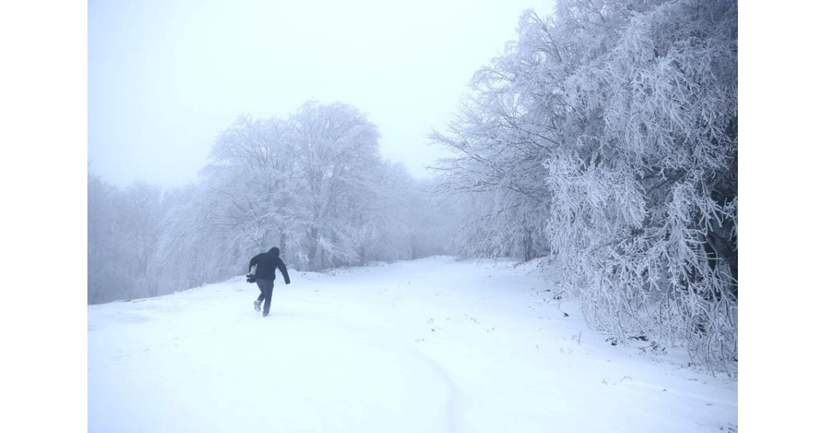 Adana’nın yüksek kesimlerinde kar yağışı etki oluyor