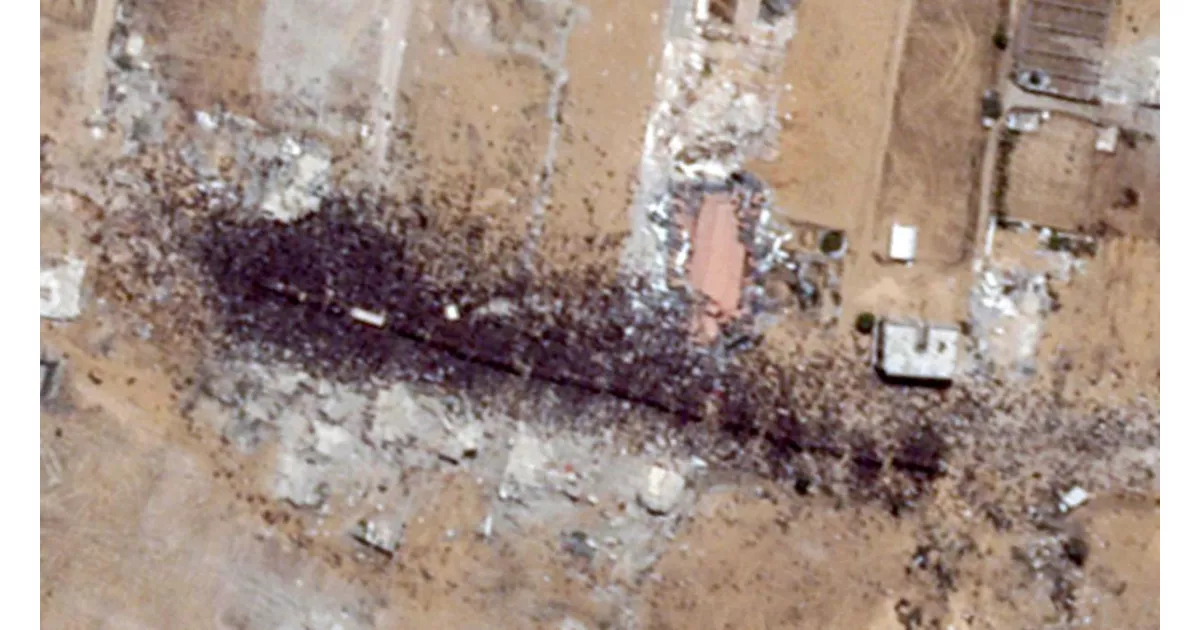 İsrail'in zulmü uydu görüntülerinde net bir şekilde görüntülendi.