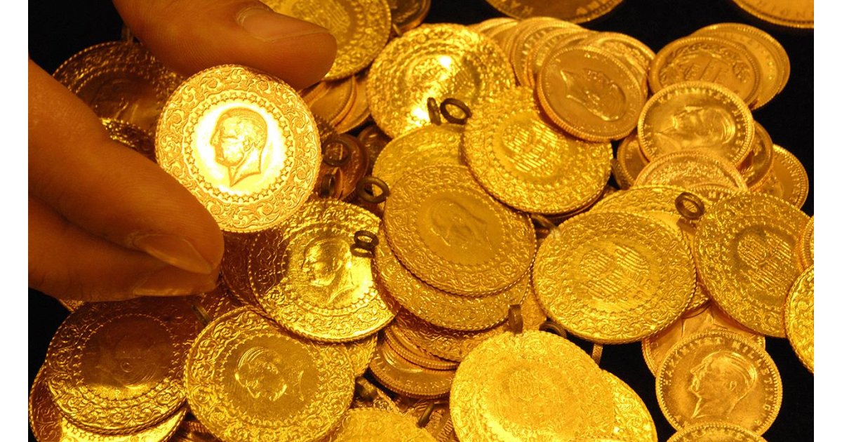 Altın fiyatları yatay seyirde, gram altın 4.410 TL civarında işlem görüyor. Fed’in faiz indirimi beklentileri fiyatları dengeliyor. Dolar değer kaybı altına talebi artırıyor.