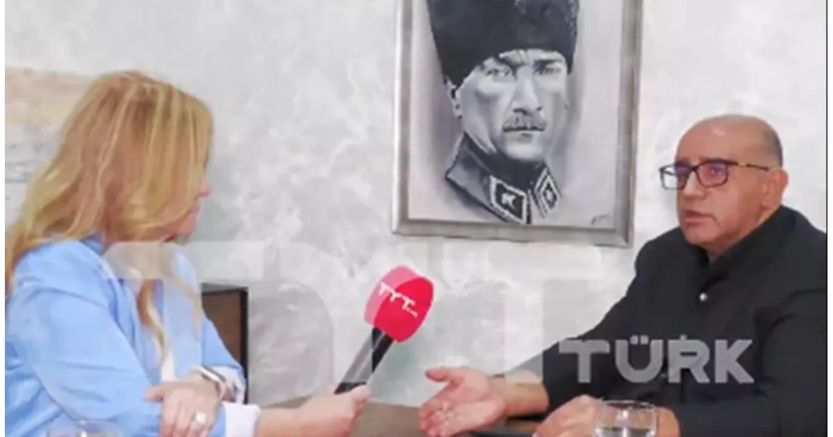 Aziz İhsan Aktaş, "Devletime yardımcı olmak için ifade verdim. Buradayım, duruşmaları sabırsızlıkla bekliyorum. Vekiller kaçacak mı?" dedi.