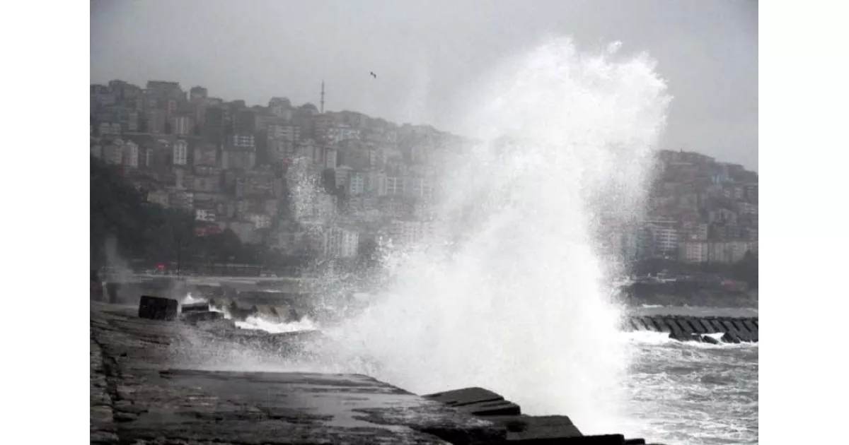 Meteoroloji Marmara ve Kuzey Ege kıyılarında kuvvetli rüzgar uyarısı yaptı. Tedbirli olun.
