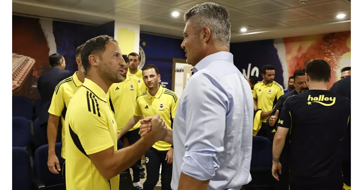 Fenerbahçe Başkanı Sadettin Saran, "Gitti, gidiyor" denilen Tedesco için flaş karar aldı.