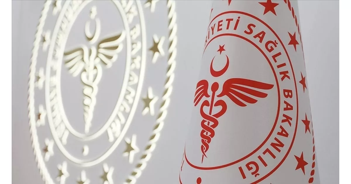 Sağlık Bakanlığı, 15 bin 247 sözleşmeli personel ve 2 bin 753 sürekli işçi alımı yapacak.