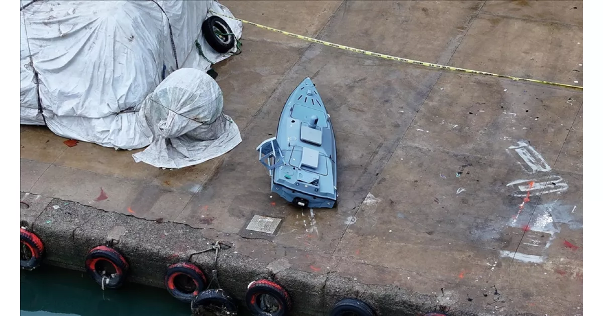 Trabzon'da balıkçılar insansız deniz aracı keşfetti...