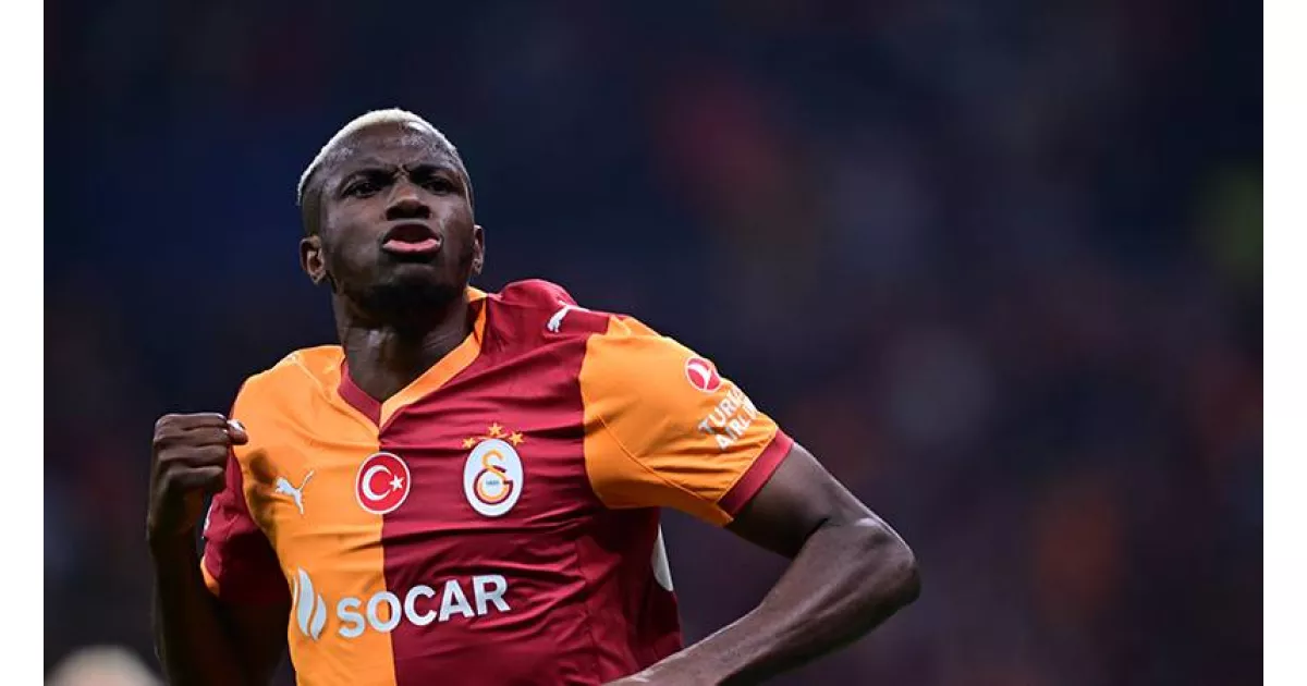 Galatasaray, Beşiktaş derbisi öncesi Victor Osimhen transferinde önemli adımlar attı.