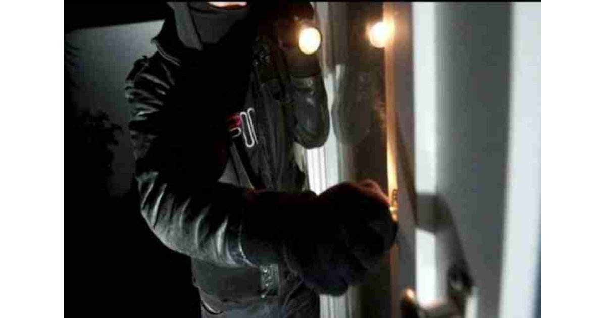 Cezaevinden çıktı aynı kişiyi tekrar soydu...