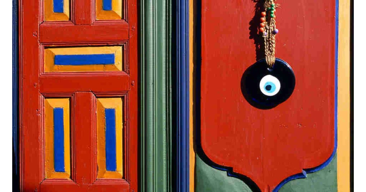 Nazar duası Arapça okunuşu ve Türkçe anlamı nedir? Nazara karşı okunacak korunma duası.