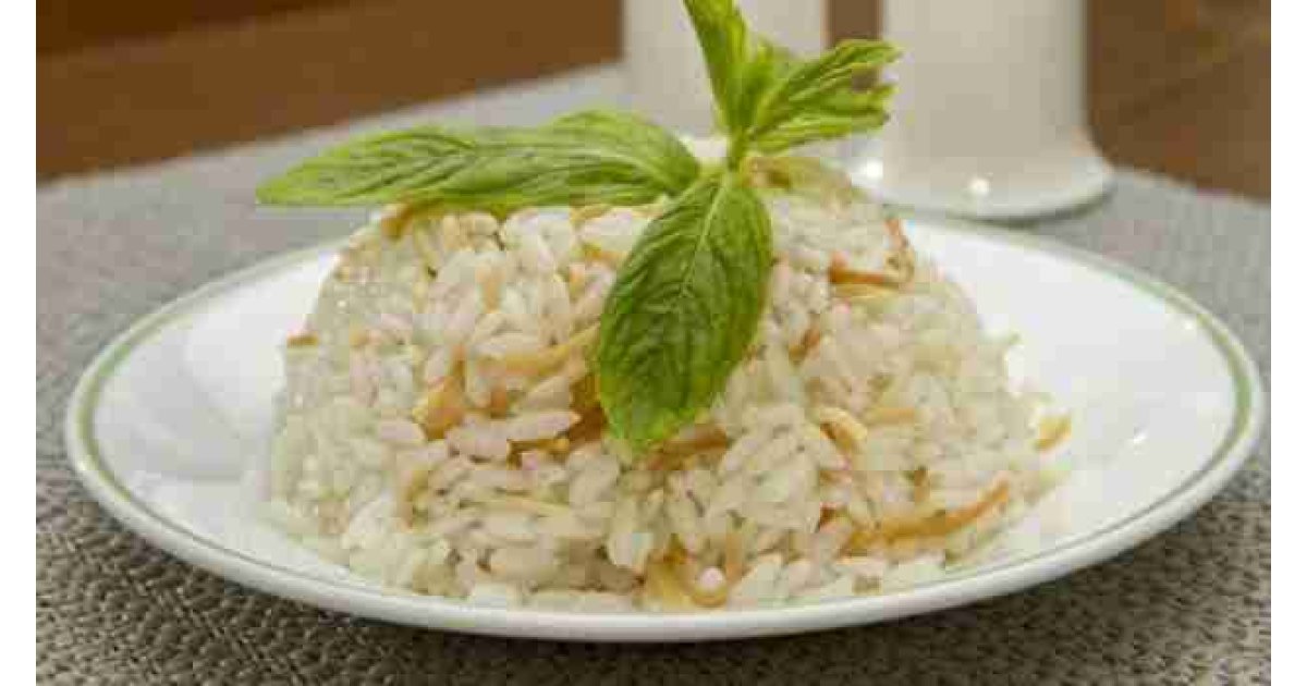 Pirinç pilavı nasıl yapılır? Nefis şehriyeli pirinç pilavı tarifi