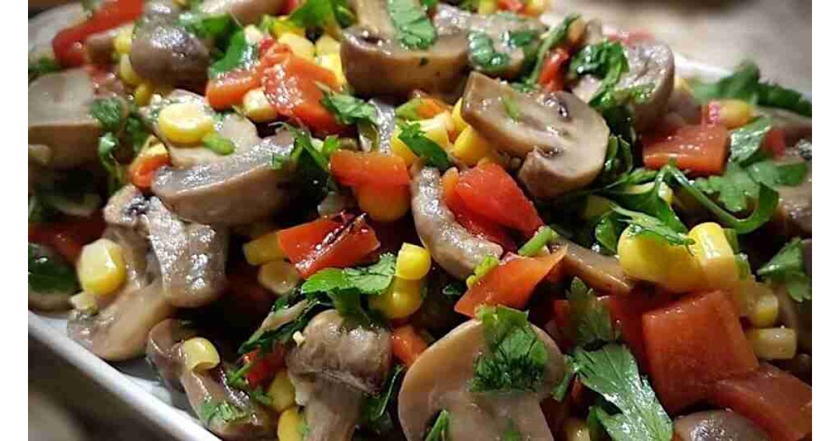 Mantar salatası nasıl yapılır? En kolay mantar salatası tarifi...