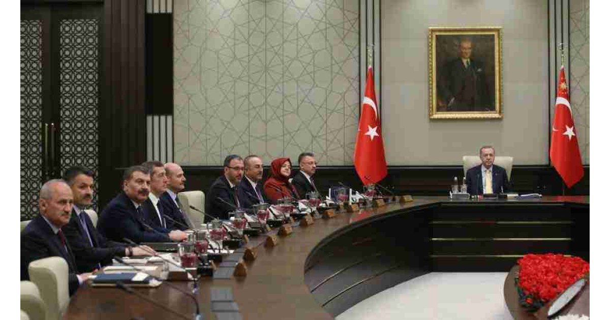 Gözler Bugün Toplanacak Olan Kabine toplantısında! Cumhurbaşkanı Erdoğan Açıklama Yapacak!