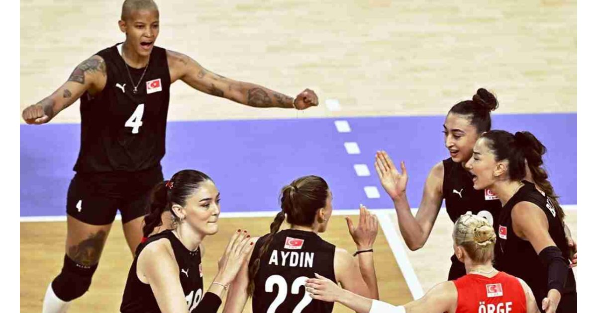 Türkiye 3-1 Dominik Cumhuriyeti (MAÇ SONUCU ÖZET) Filenin Sultanları çeyrek finalde!