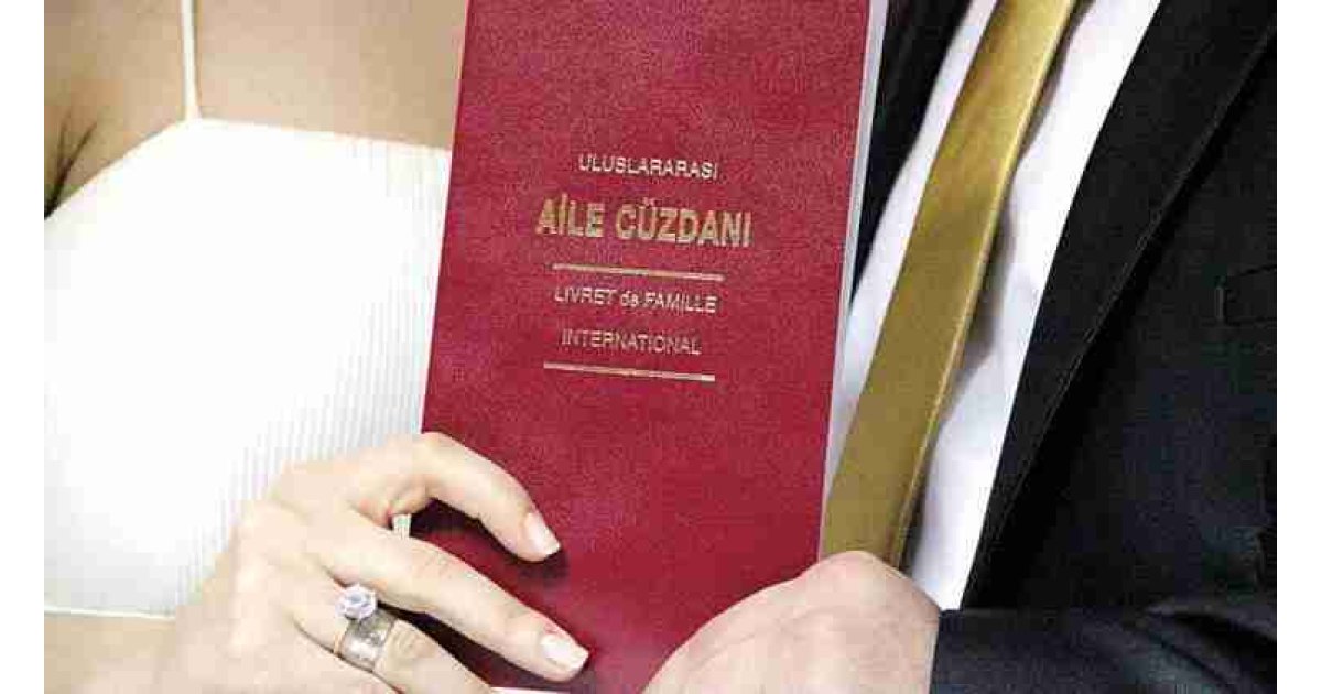 Tanınmış kadına ‘soyadı’ kolaylığı