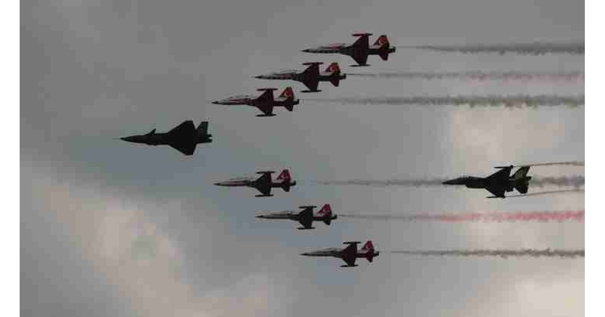 30 Ağustos SOLOTÜRK gösterisi saat kaçta başlayacak? 30 Ağustos 2024 SOLOTÜRK İstanbul gösterisi nerede yapılacak?