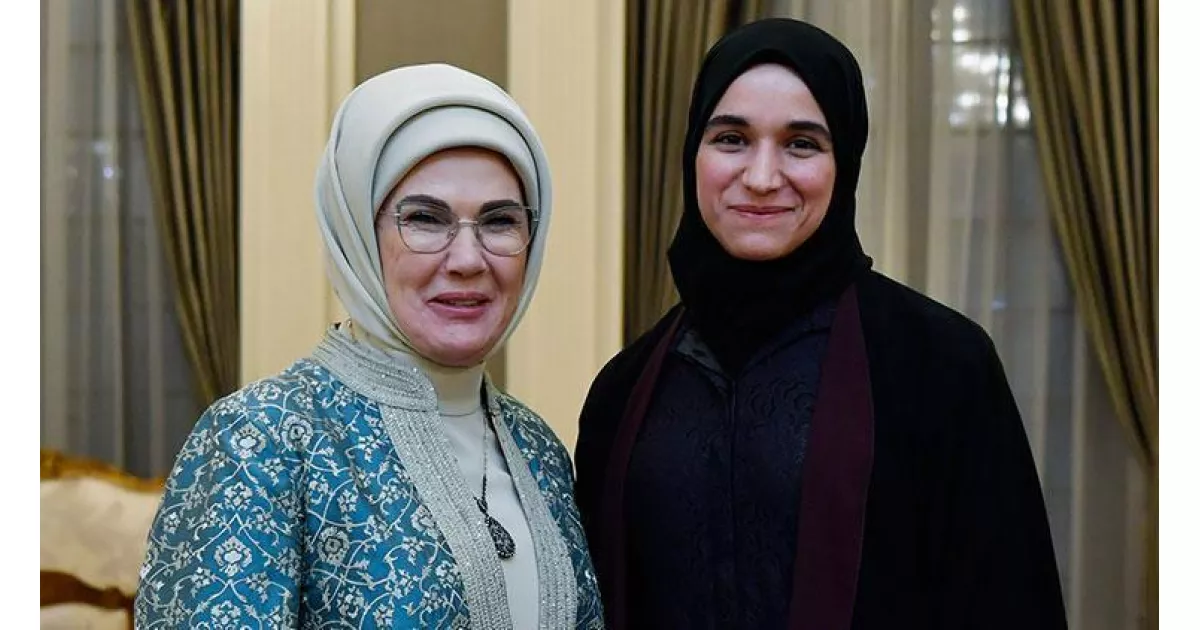 Emine Erdoğan, Suriye Cumhurbaşkanı Şara'nın eşiyle görüştü