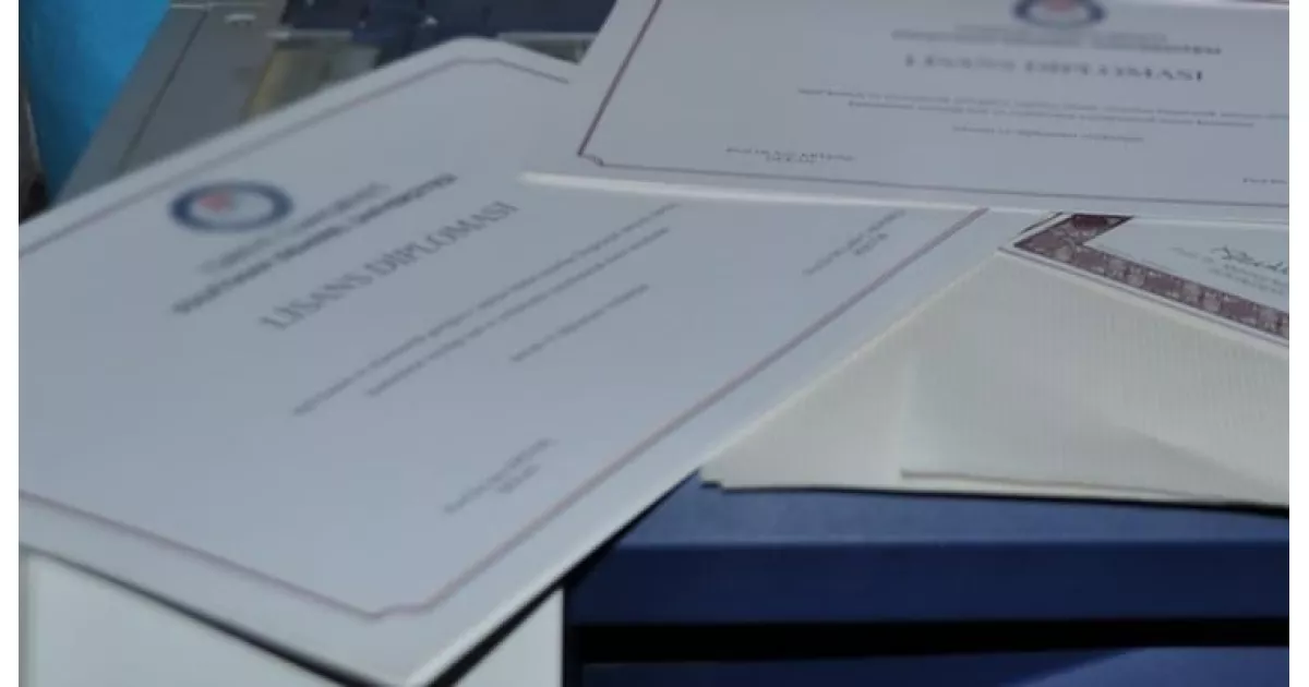 Sahte diplomalı kişiler daha çok psikoloji, eczacılık ve inşaat mühendisliği alanlarında...