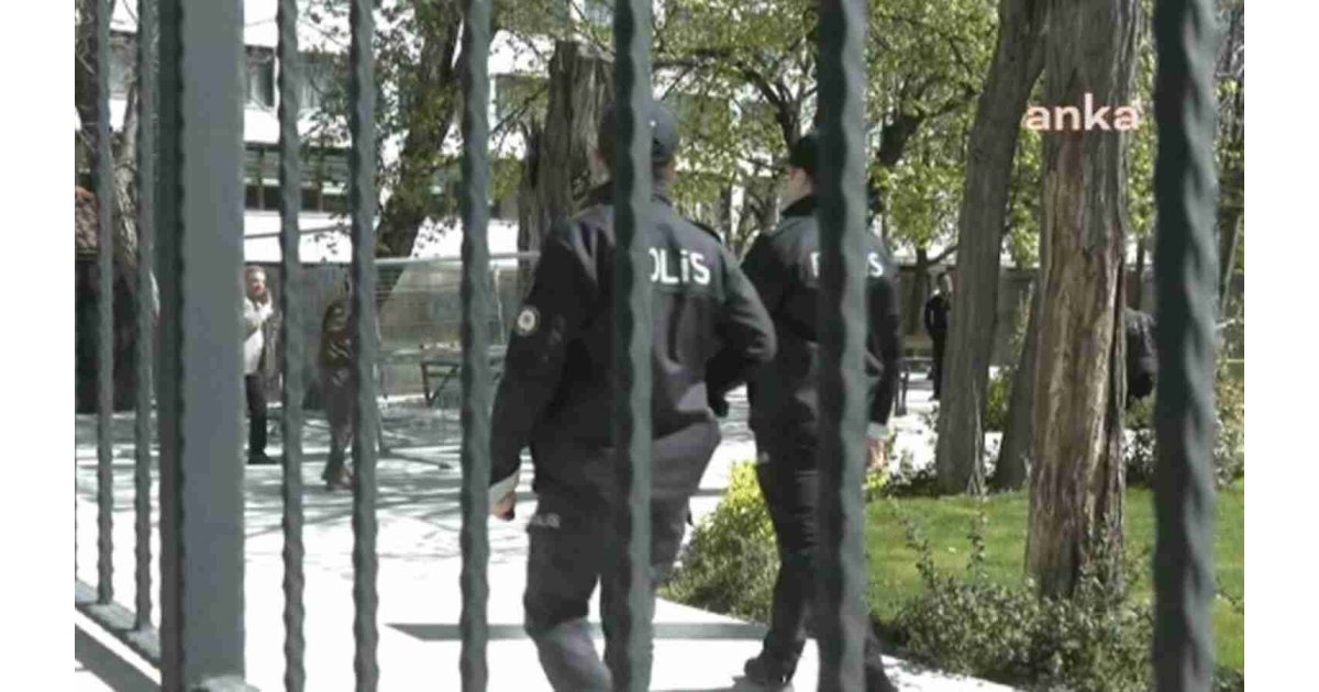 Son Dakika... Özgür Özel çağrı yapmıştı: YSK ablukaya alınıyor! 