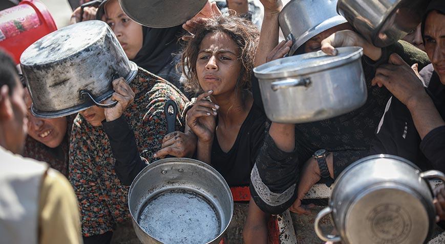 Gazze’de açlıktan ölenlerin sayısı 162’ye yükseldi. Dünya sessiz, durum kritik ve acil yardım gerekiyor.