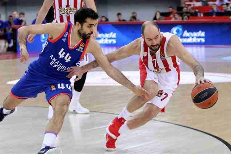 THY Avrupa Ligi'nde Anadolu Efes Yunan ekibi Panathinaikos'u ezdi geçti...