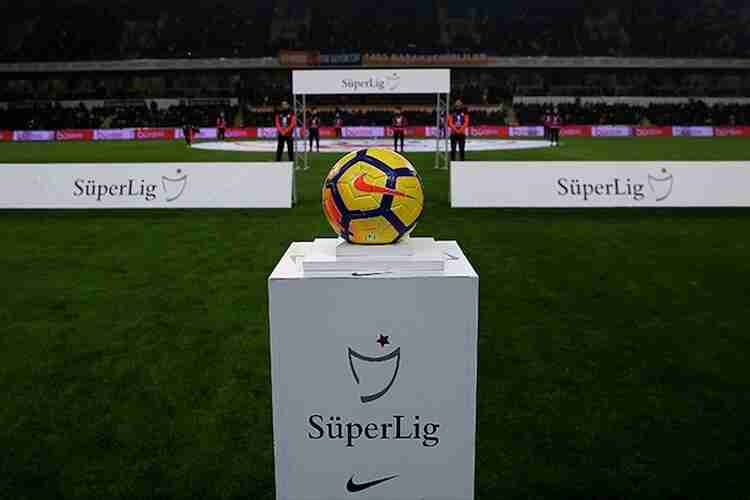 Avrupa'nın en yaşlı takımları Süper Lig'te...