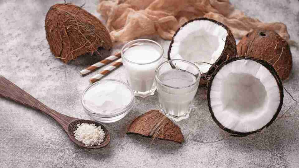 Hindistan cevizinin faydaları nelerdir? Hindistan cevizi suyunun ve sütünün yararları