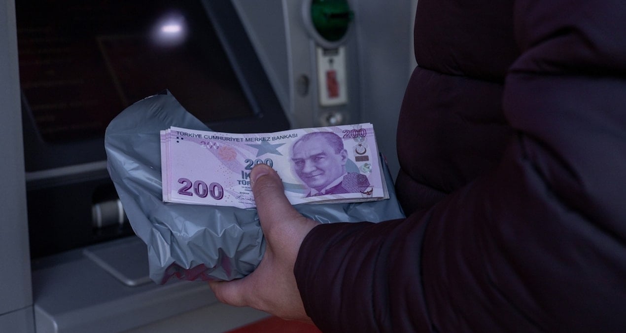 Emekli promosyonlarına ağustos zammı yapıldı, tutarlar 28 bin TL’ye kadar yükseldi.