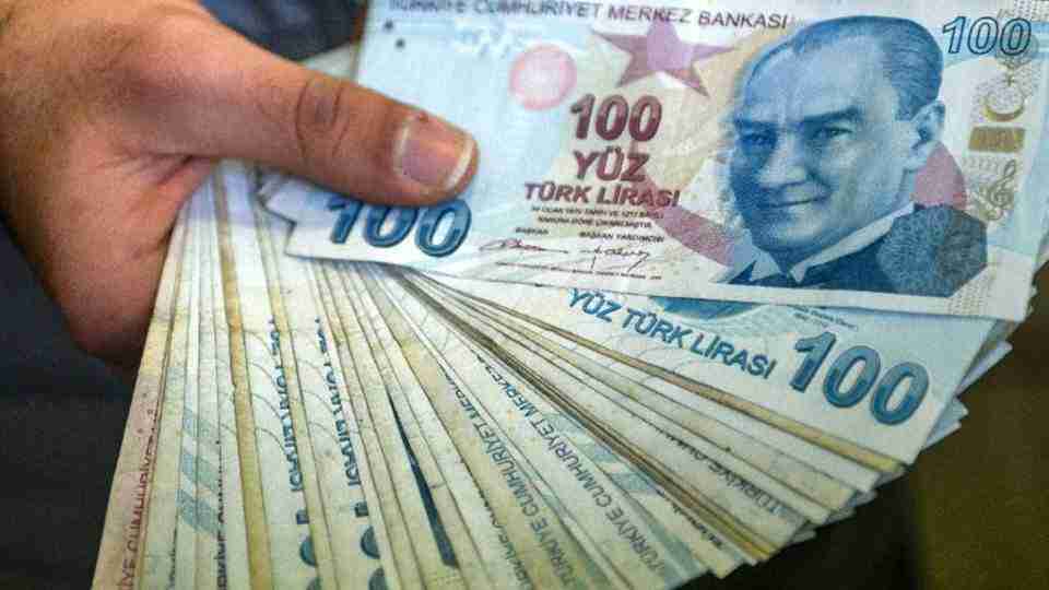 Bankalardan dev kredi kampanyaları: En uygun kredi ve faiz oranları hangi bankada?