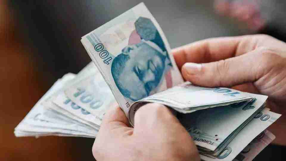 Emekli maaş ve ikramiyelerinin ödeme tarihi belli oldu...