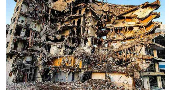 Kırgızistan'da 7 büyüklüğünde deprem 