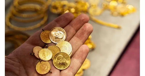 Altın fiyatları üç haftanın en düşük seviyesine yakın seyrediyor, canlı altın fiyatları güncel olarak takip ediliyor. Altın fiyatları üç haftanın en düşük seviyesine yakın seyrediyor, canlı altın fiyatları güncel olarak takip ediliyor.
