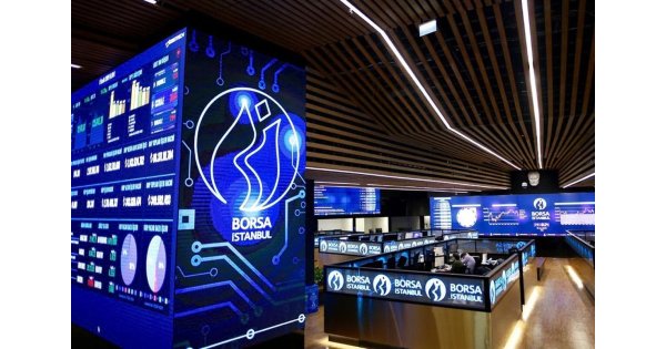 BIST 100, 4 Ağustos 2025'te hafif yükseldi. Dolar ve euro kurları dalgalı seyrediyor. Altın fiyatları yatay. BIST 100, 4 Ağustos 2025'te hafif yükseldi. Dolar ve euro kurları dalgalı seyrediyor. Altın fiyatları yatay.