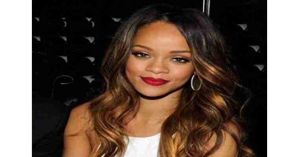 Rihanna olay yaratan klibiyle müzik listelerini altüst etti.