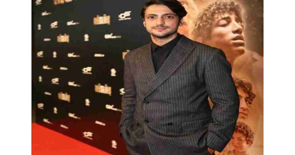 Sanatçı Müslüm Gürses'in hayatını konu alan Müslüm filminin Ankara galası yapıldı