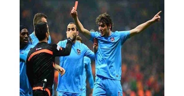 MHK Başkanı Kuddusi Müftüoğlu: "Hata var, ceza yok" MHK Başkanı Kuddusi Müftüoğlu: "Hata var, ceza yok"