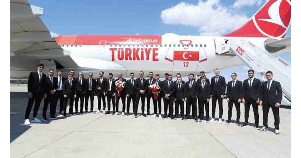 Milli takım son maç için yola çıktı! Milli takım son maç için yola çıktı!