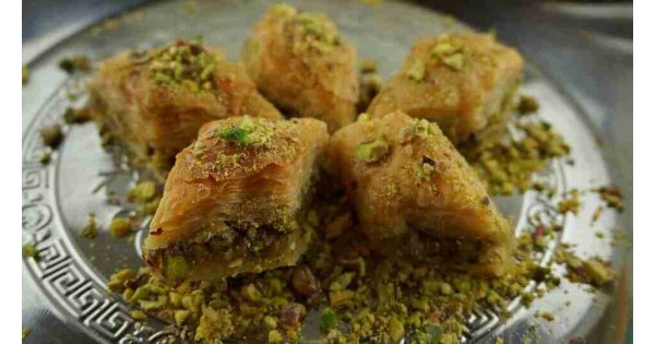 En güzel ev yapımı baklava tarifi! Evde baklava nasıl yapılır? En güzel ev yapımı baklava tarifi! Evde baklava nasıl yapılır?