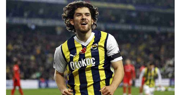 Fenerbahçe'den Ferdi Kadıoğlu için sürpriz karar Fenerbahçe'den Ferdi Kadıoğlu için sürpriz karar
