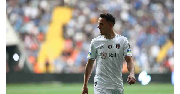 Beşiktaş'tan ayrılık açıklaması! Süper Lig ekibine kiralandı