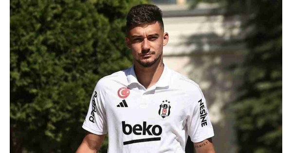 Ernest Muçi kendisine takım arıyor