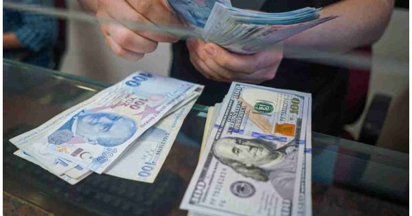 Dolar/TL haftaya sınırlı yükselişle başladı