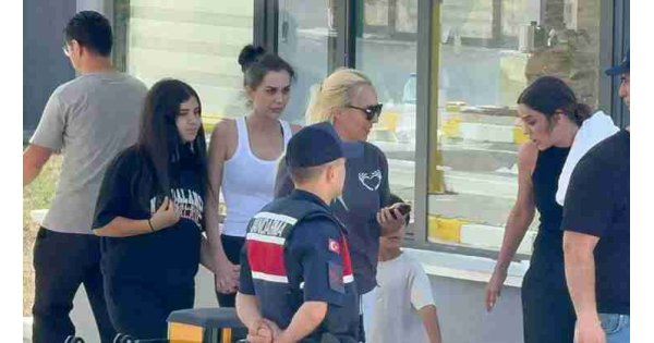 Tahliyeden sonra ilk işi bu oldu! Dilan Polat böyle görüntülendi