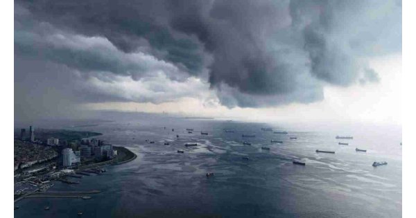 İstanbul'da dehşete düşüren görüntü: 7 km kalınlığında süper hücre bulutları İstanbul'da dehşete düşüren görüntü: 7 km kalınlığında süper hücre bulutları
