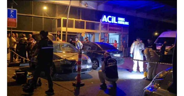 Bahçelievler Devlet Hastanesi'nde silahlı saldırı: Yaralılar var