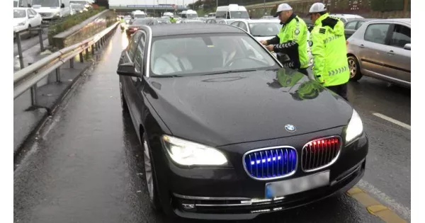 Eski milletvekillerine trafikte ceza muafiyeti tartışması! Eski milletvekillerine trafikte ceza muafiyeti tartışması!
