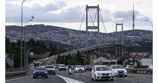 Bayramda köprü ve otoyollar ücretsiz olacak. Bayramda köprü ve otoyollar ücretsiz olacak.