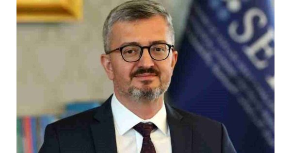 Erdoğan'a yakınlığı ile bilinen Duran'dan 31 Mart değerlendirmesi: 'Sonuçlardan büyük anlamlar çıkarılmamalı' Erdoğan'a yakınlığı ile bilinen Duran'dan 31 Mart değerlendirmesi: 'Sonuçlardan büyük anlamlar çıkarılmamalı'