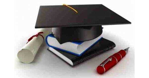 Academic ne demek Türkçesi nedir sözlük anlamı - İngilizce çeviri 