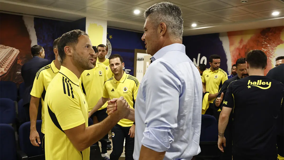 Fenerbahçe Başkanı Sadettin Saran, "Gitti, gidiyor" denilen Tedesco için flaş karar aldı.