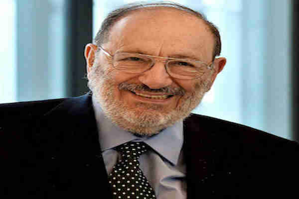 Dünyaca Ünlü Edebiyatçı İtalyan Yazar Umberto Eco Hayatını Kaybetti