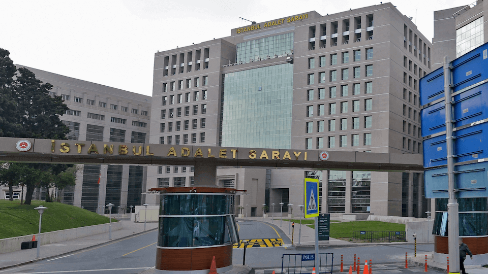 Adliyeler saat kaçta açılıyor, saat kaçta kapanıyor, adliyeler saat kaça kadar açık?
