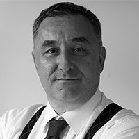 Tolga Şardan'ın Büyüteç adlı eseri.
